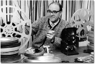 Johann Wolf, der Heimatfilmer der Grafschaft Bentheim, bei der Arbeit.